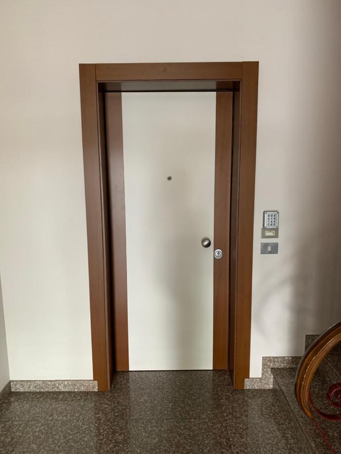 Sirmione Apartment Bagian luar foto