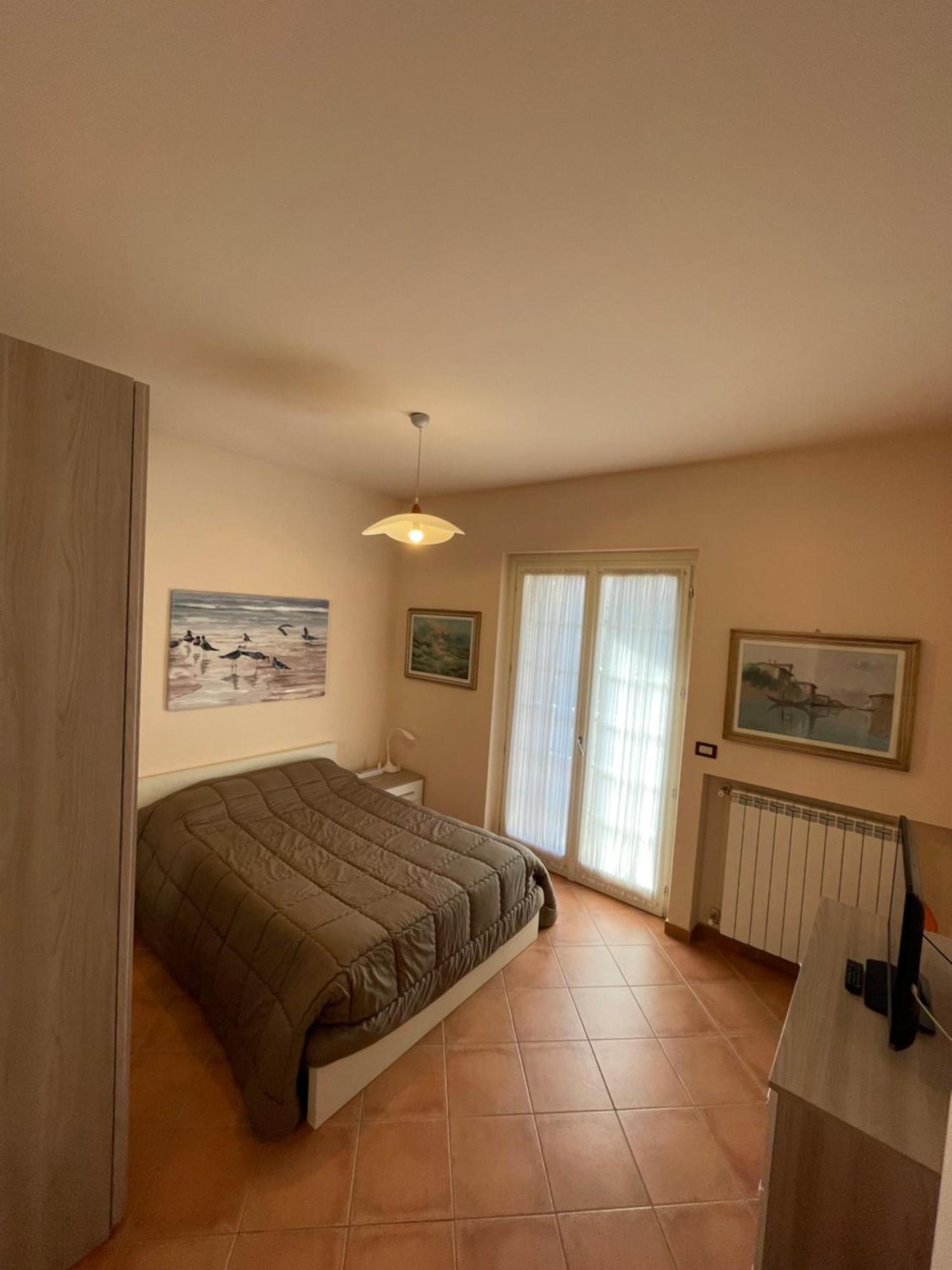 Sirmione Apartment Bagian luar foto