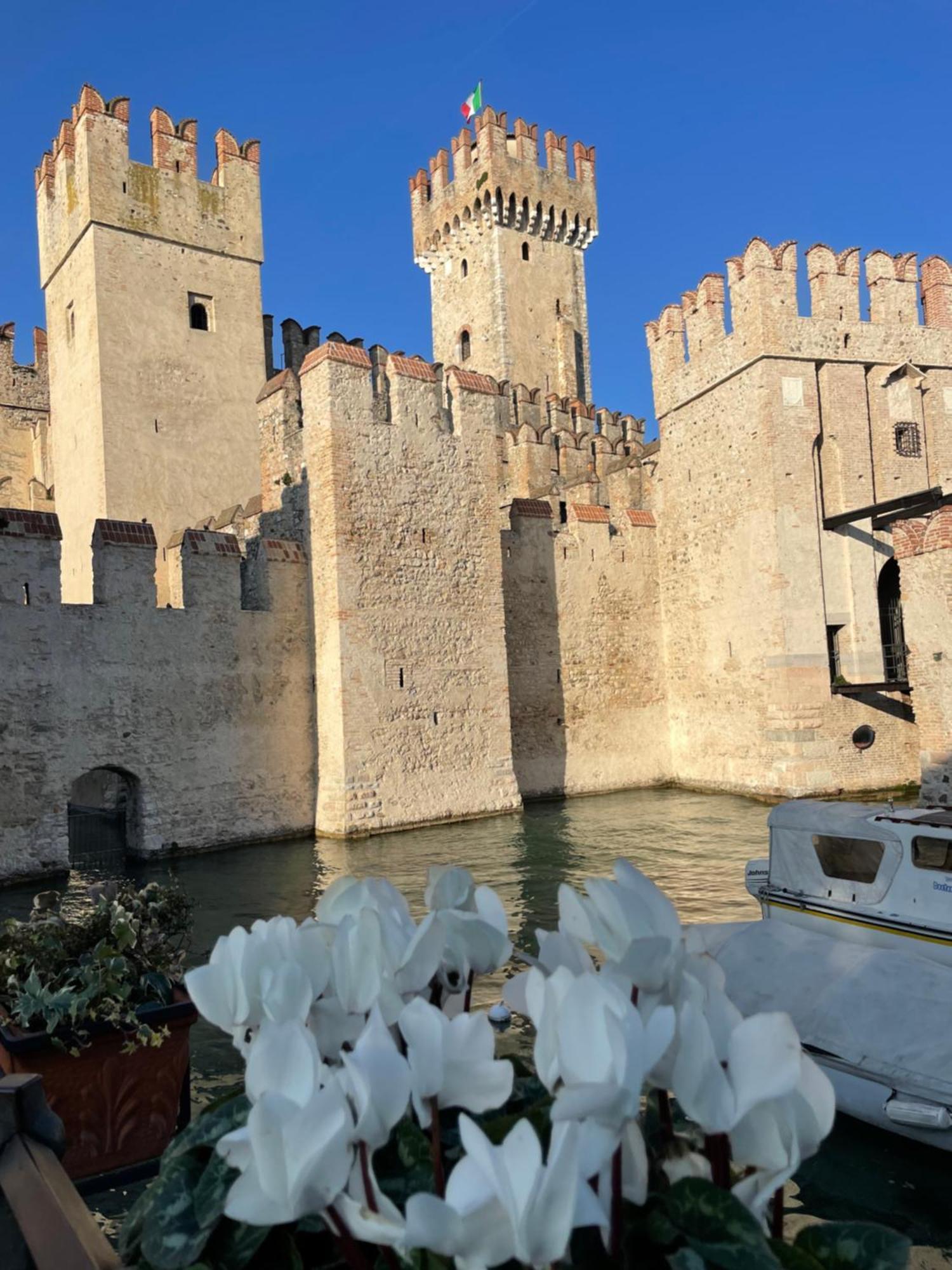 Sirmione Apartment Bagian luar foto