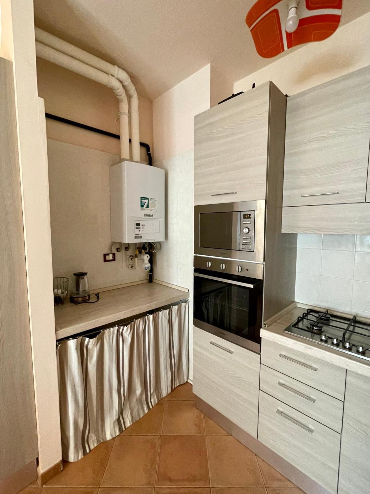 Sirmione Apartment Bagian luar foto